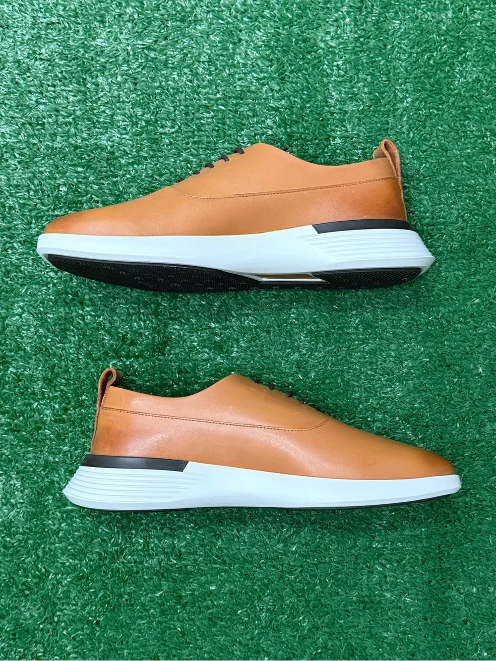 Wolf & Shepherd Crossover Derby Cognac Dress Sneakers – Men’s Size 6